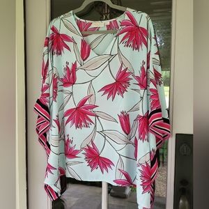 Belle by Kim Gravel top, size M, never worn